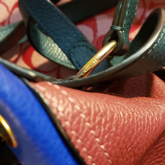 Authentic Coach Backpack 💖❤ - Picture 11 of 12